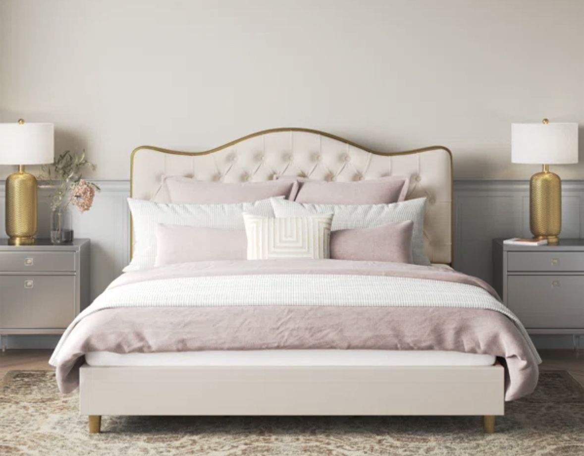 Uphostered king size bed, wood bed frame with tufted head board