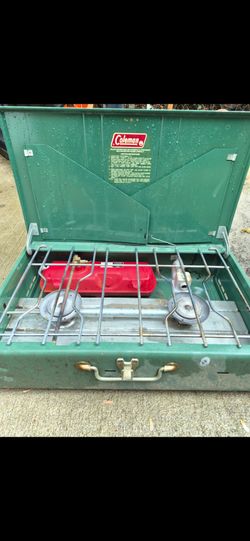 Antique commands camp set