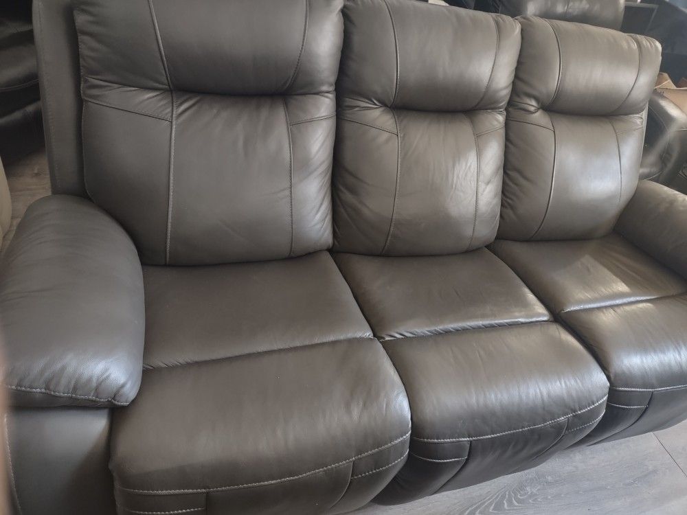 Coach Recliner