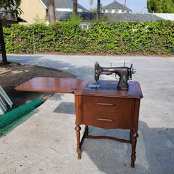 Vintage 1940's White Rotary Hide A Way Electric Sewing Machine In Wooden Cabinet