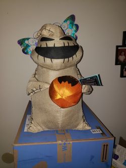Oogie boogie door greeter