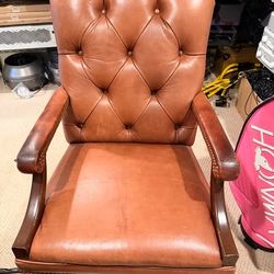 Brown Tufted Leather Swivel Office Chair