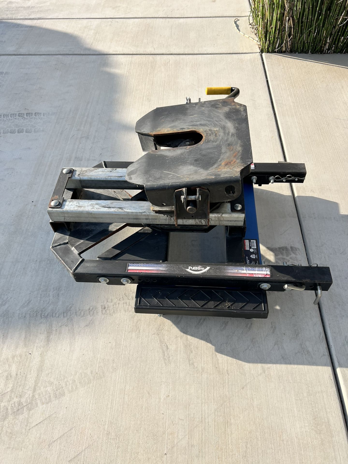 Fifth Wheel Hitch- Pull Rite 2900