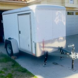 Title: 2007 Wells Cargo 5x8 Enclosed Trailer - Rare 3-Door Model