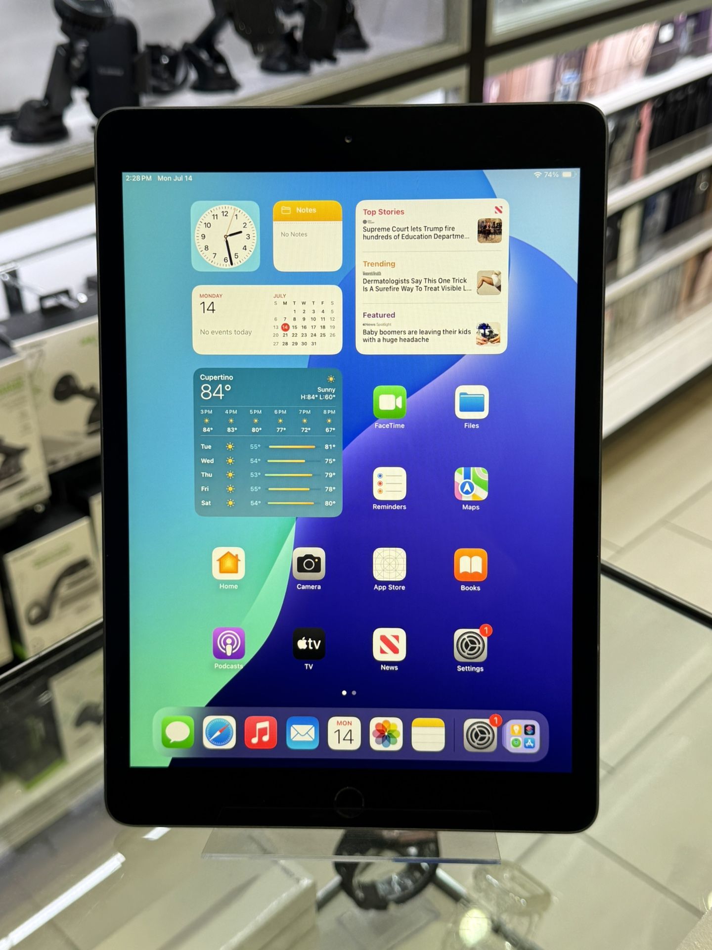 Apple iPad 7th Gen 32GB WiFi