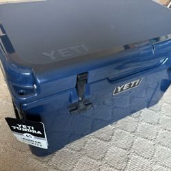 Yeti  Tundra 45 Cooler
