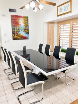 Modern Dining Table set with achairs