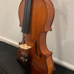 Violin  4/4 Mendini 