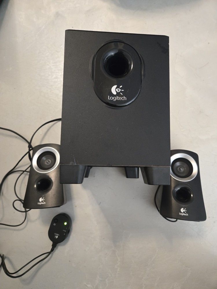 Logitech PC Speakers