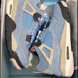Jordan 4 Unc Size8.5