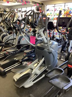 Octane Q37X Elliptical With Warranty