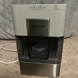 Frigidaire Ice Maker - Not Working 