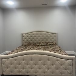 King size bed