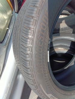 2x225/50/18 Bridgestone Runflat$50