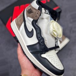 Jordan 1 High Dark Mocha 172