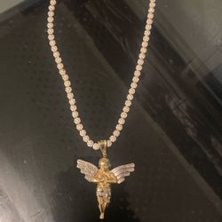 10k Chain Angel