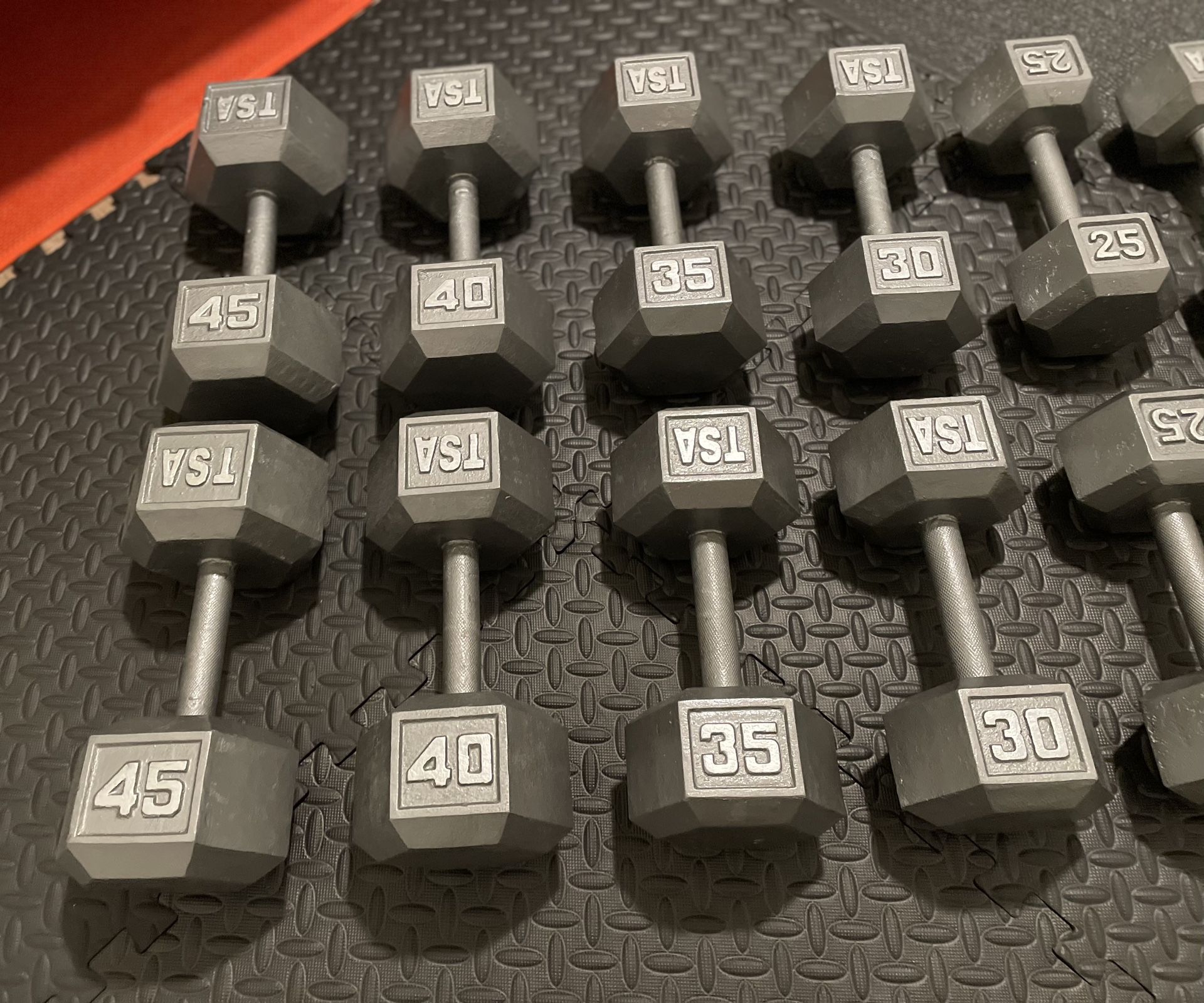 Set Of Cast Iron Hex Dumbbells From 10# To 45# Total Of 440 lbs Basically New