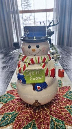 CELEBRATING  HOME  COOKIE 🍪 JAR $25