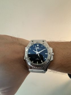 Linde Werdelin 3 Timer GMT Watch 