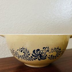 Vintage Pyrex 442 Homestead Cinderella Bowl