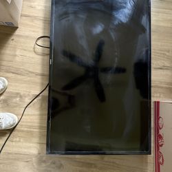 2018 42 Inch Samsung TV