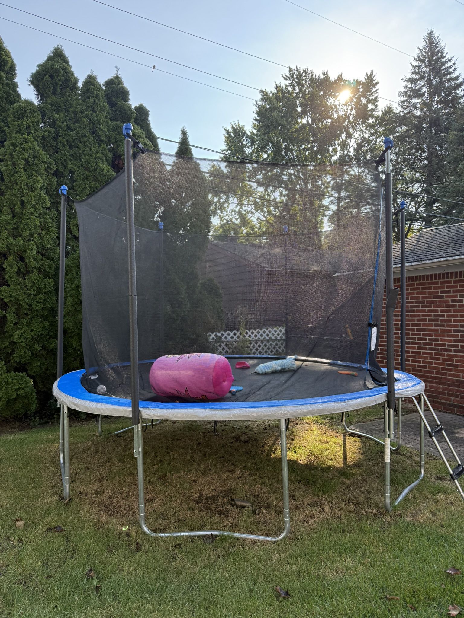 Trampoline 