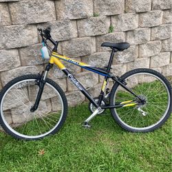 Trek Scheele Edition 820 Sport - $REWARD$