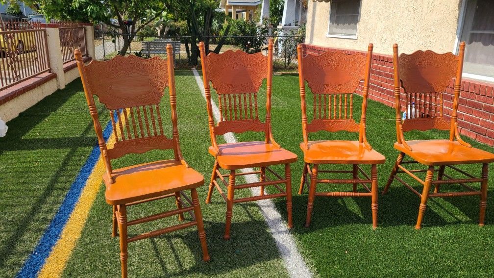 4 Chair
