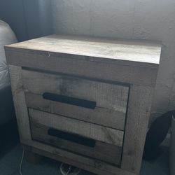 Oak Night Stand 