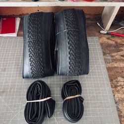 Specialized Tracer Pro T5 2Bliss Ready 700X42c Tires plus Tubes. Brand New. – Set of 2