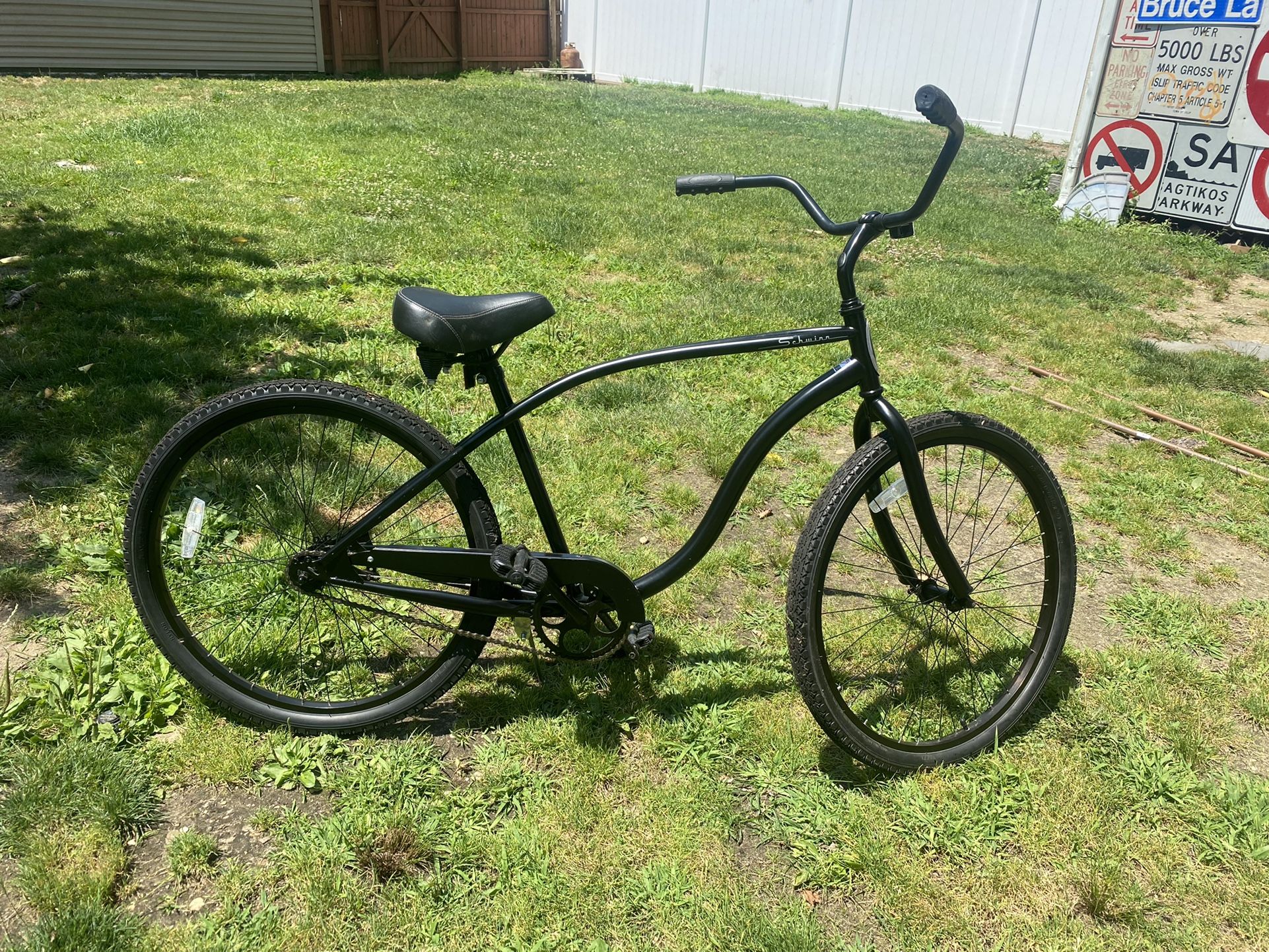 Schwinn: S1 Cruiser Classic cruiser 26 x 2.125 for Sale in