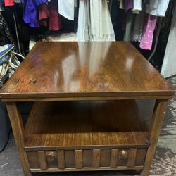 Mid Century Side Table (Broyhill Premier)