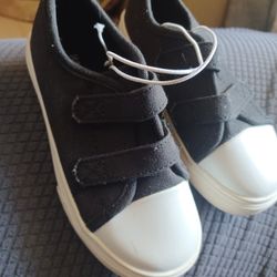 Kids New Shoes