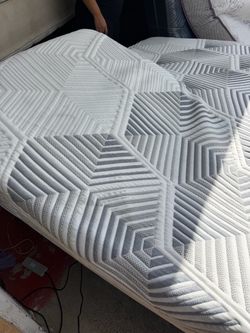 King Size ajustable bed electric  split mattress