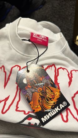 Designer tee