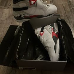 Brand New Jordan 8 Bugs Bunny 160$