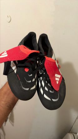 Adidas Predator Pro Size 8