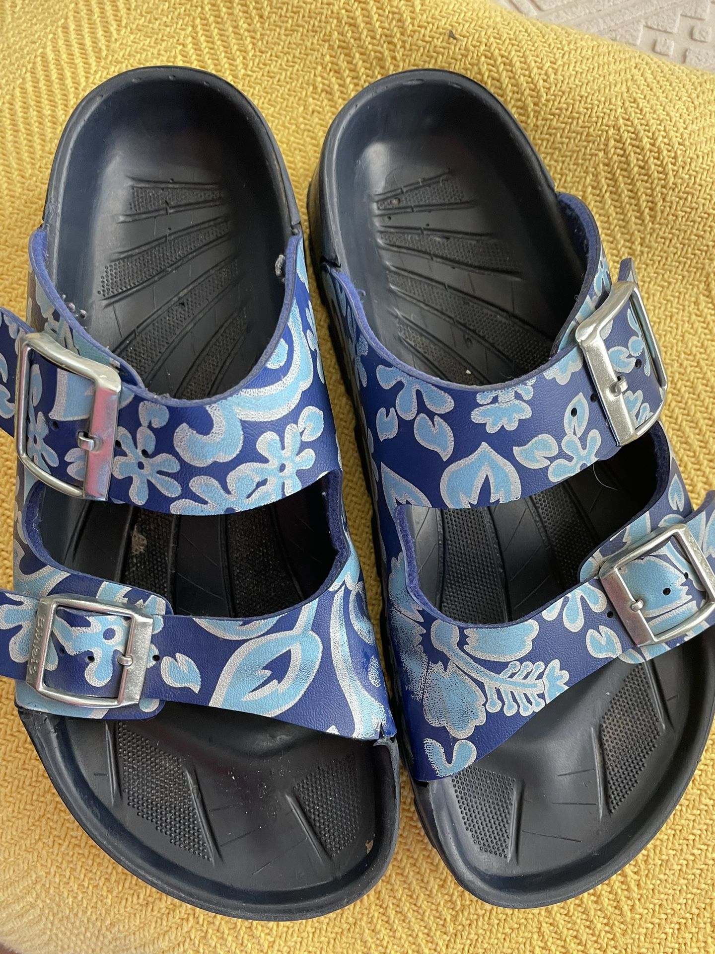 Birkenstock Sandals Size 7
