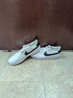NIKE M:FQ8146-104 COURT SHOT
