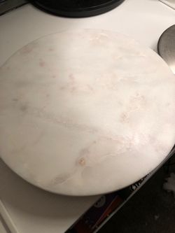 Marble platform stand