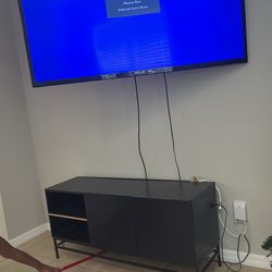60” Element Tv