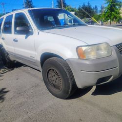 2004 Ford Escape 4x4 5 Speed Manual 