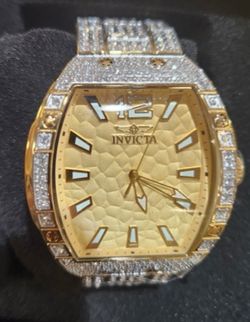 Men’s Invicta watch