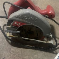 Skill Saw 5400 30$$