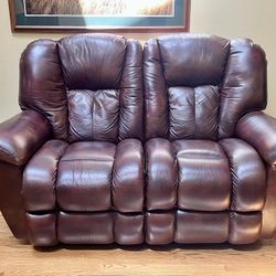 Lazyboy Reclining Leather Loveseat