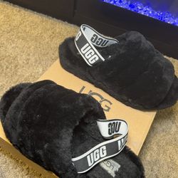 Black Ugg Fluff yeah slides