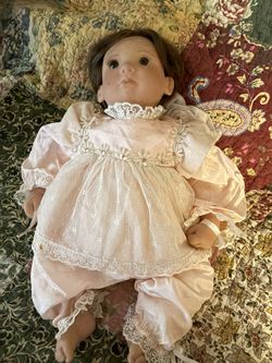 Lee Middleton doll