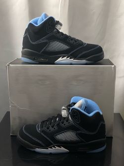 Air Jordan 5 Retro GS “Black Carolina / UNC” 2026 – Size 5.5Y – 440888 008