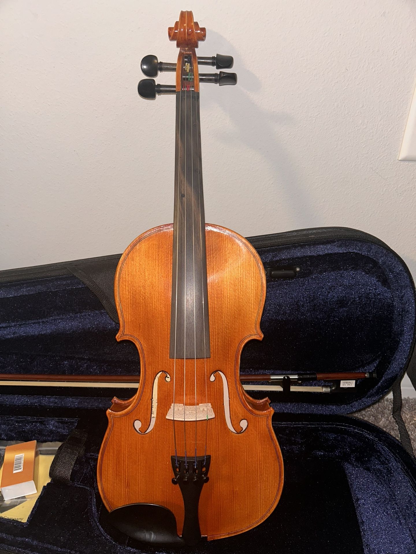 Carlo Rebelli Violin