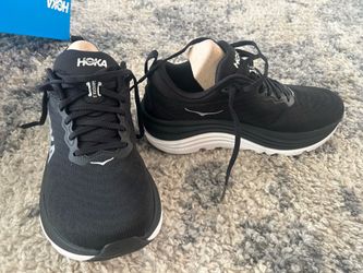 Hoka Shoes- Women’s Gaviota 5 Wide 8.5